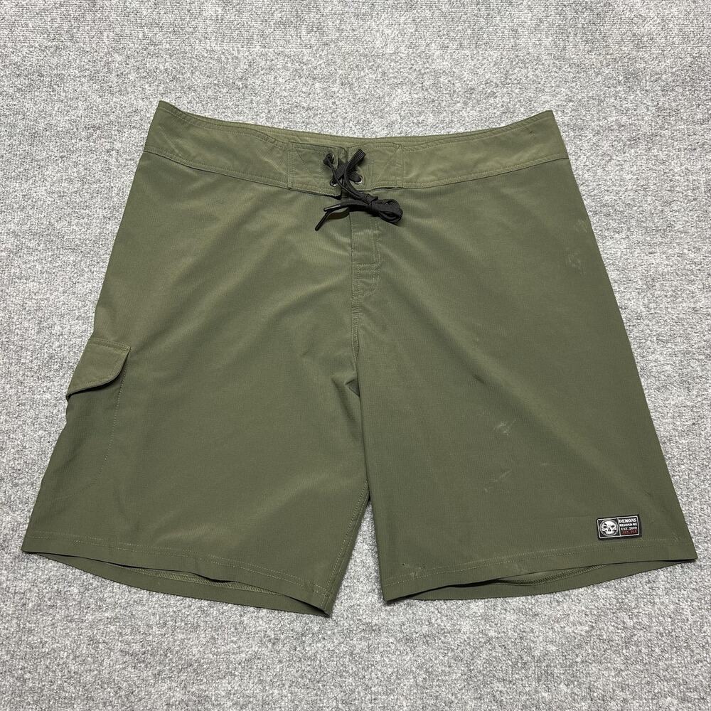 Demons Behind Me Board Shorts Mens 42 Green Swim Trunks Skull Quick Dry Beach